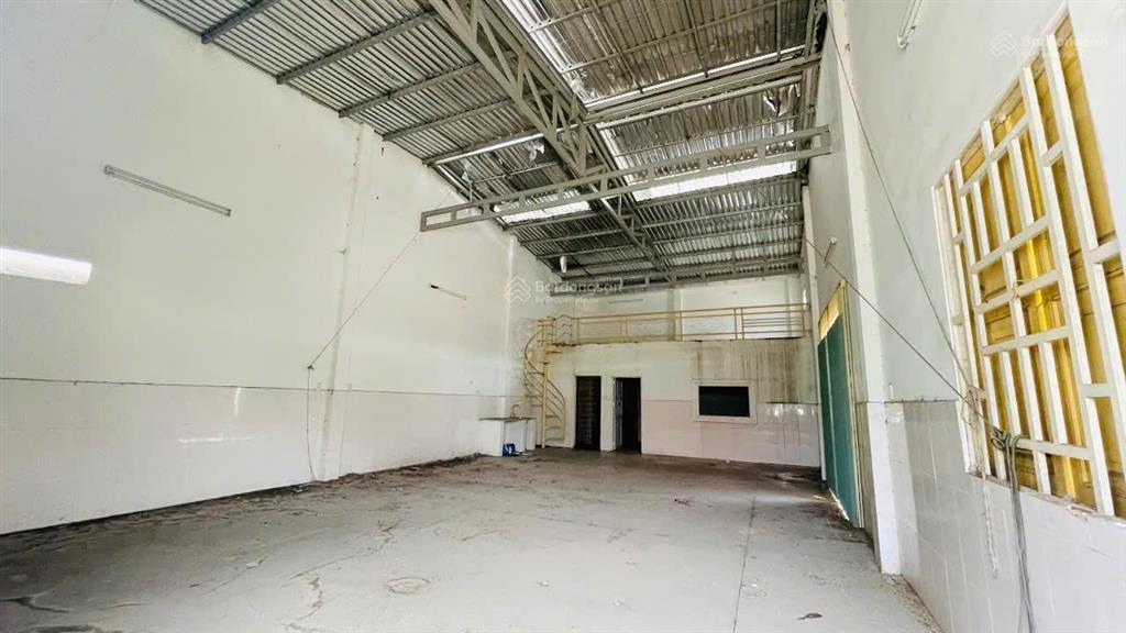 Án xưởng lô góc 2 mặt tiền  tân hiệp 8  hóc môn. giá 7.2 tỷ