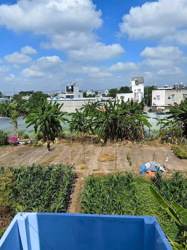 Nhà 2 tầng  gần mặt tiền trần thị bốc  81m  ô tô đỗ cửa  chỉ 4 tỷ