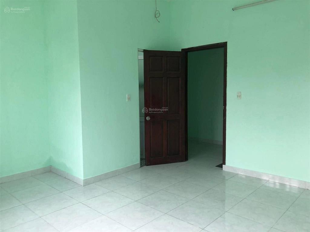 Chủ đi định cư bán gấp nhà + dòng tiền ổn định đặng thúc vịnh, hóc môn giá chỉ 4.2 tỷ.