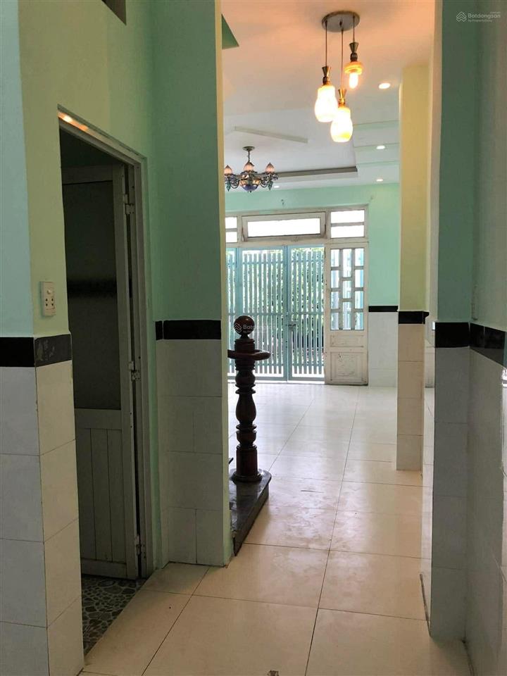 Chủ đi định cư bán gấp nhà + dòng tiền ổn định đặng thúc vịnh, hóc môn giá chỉ 4.2 tỷ.