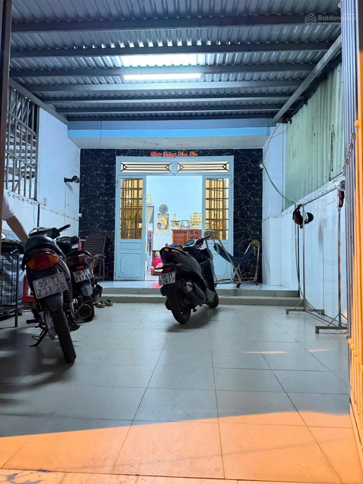 Mặt tiền đường dương công khi  nhà mặt tiền giá chỉ ngang nhà hẻm giá 4.46 tỷ