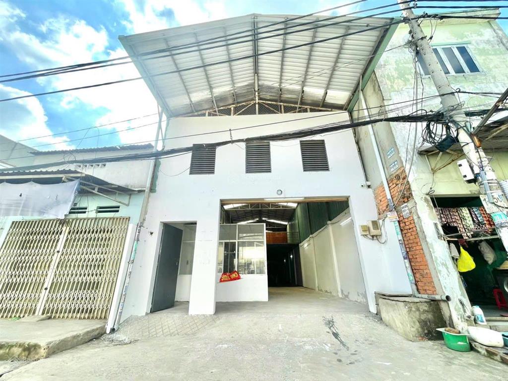 Cho thuê kho xưởng đường tây lân, bình tân diện tích 7 x 30 (1 gác lửng) 350 m2 giá 20tr