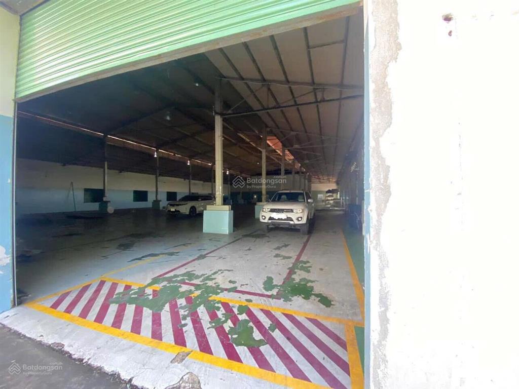 Cho thuê kho xưởng đường ql1a, tân thới nhất, q12 diện tích 1270m2 giá 105 tr dg xe công 24h