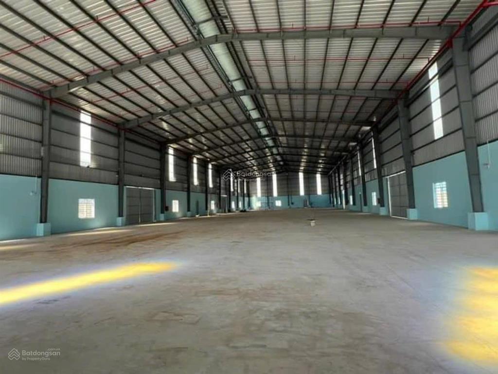 Cho thuê kho xưởng đường ql1a , tân thới nhất q12 diện tích  1270m2 giá  105 tr dg xe công 24h