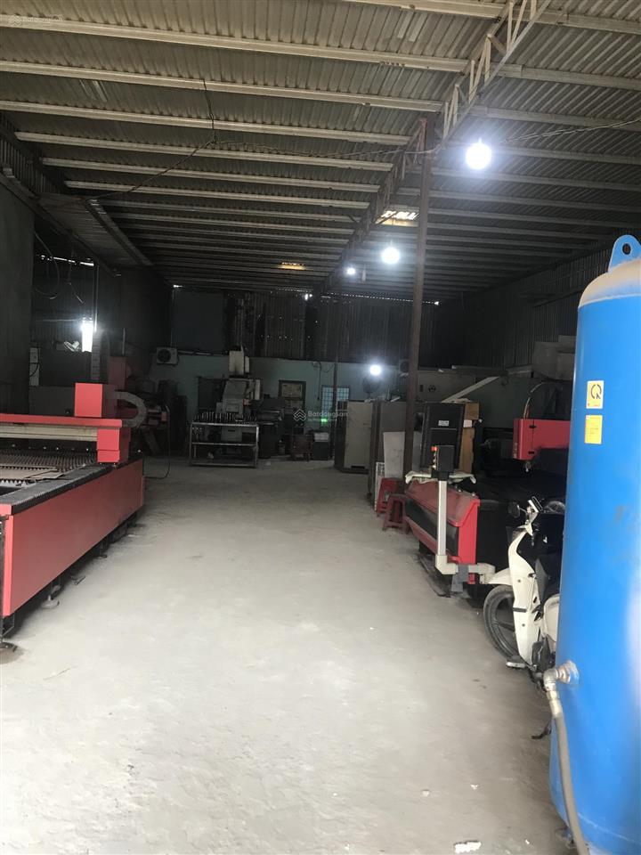 Cho thuê kho xưởng 1/ đường nguyễn thị tú bhh b bình tân dt 750m² giá 75tr (bao thuế dg công 40f