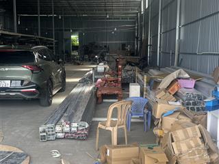 Cho thuê kho xưởng dg số 2 kcn vĩnh lộc bhh b bình tân diện tích  650m2 giá 65tr dg xe công 40f