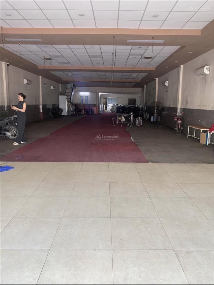 Cho thuê kho xưởng mặt tiền đg số 1 kdc vĩnh lộc bình hưng hoà bình tân dt 550 m2 1 lửng 4vp 45tr