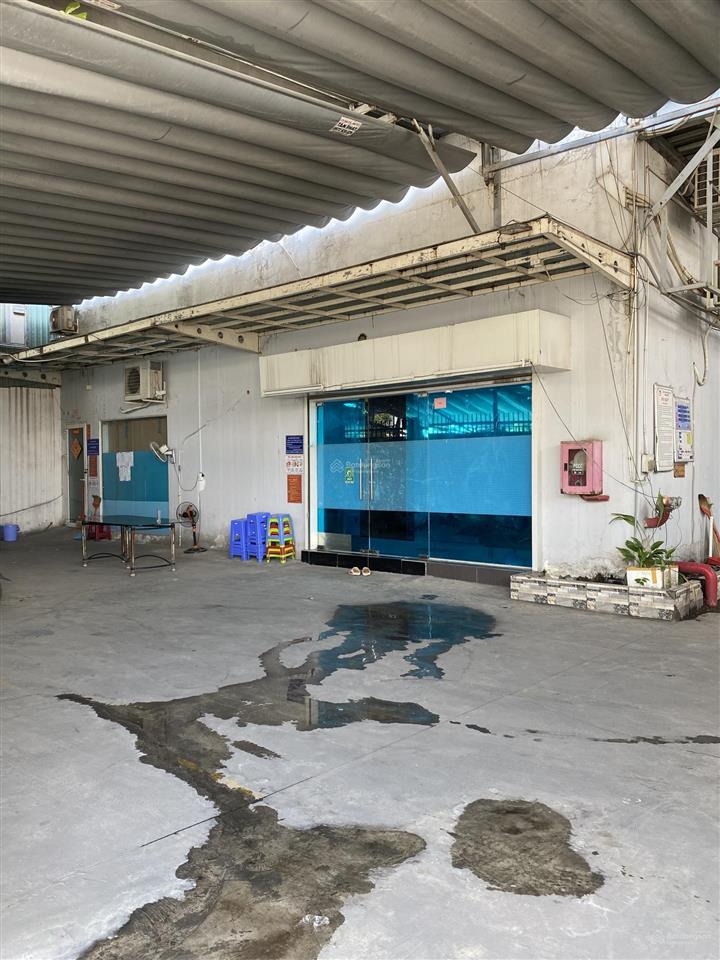 Cho thuê kho xưởng tân thới nhất 8 quận 12 dt xưởng 1 trệt 1 lầu 2300m² sân 800m² giá 250tr pccc