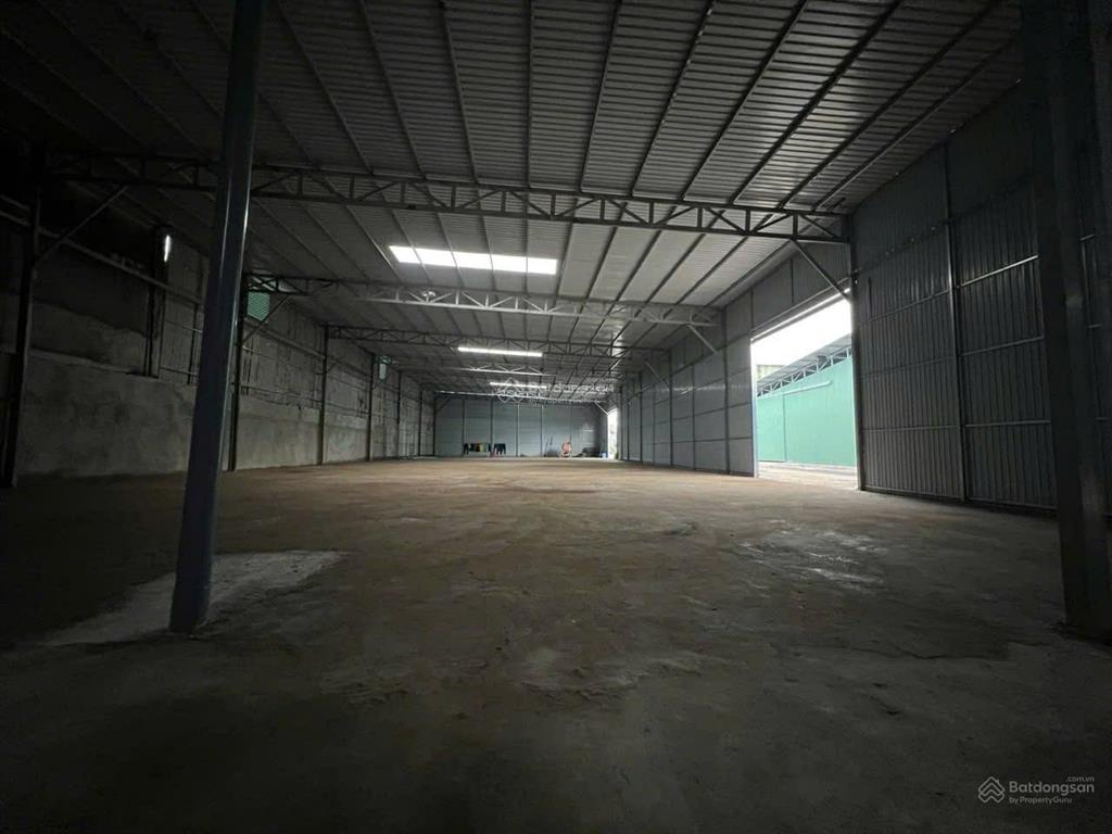 Cho thuê kho xưởng đg mã lò bình tân, diện tích 500 m2, giá 55 tr, pccc vách tường, đg xe công đêm