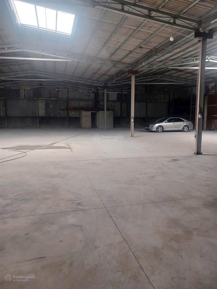Cho thuê kho xưởng 1/ dg quốc lộ 1a bình hưng hoà b bình tân dt 1000m2 giá 60tr dg tải 10 tấn