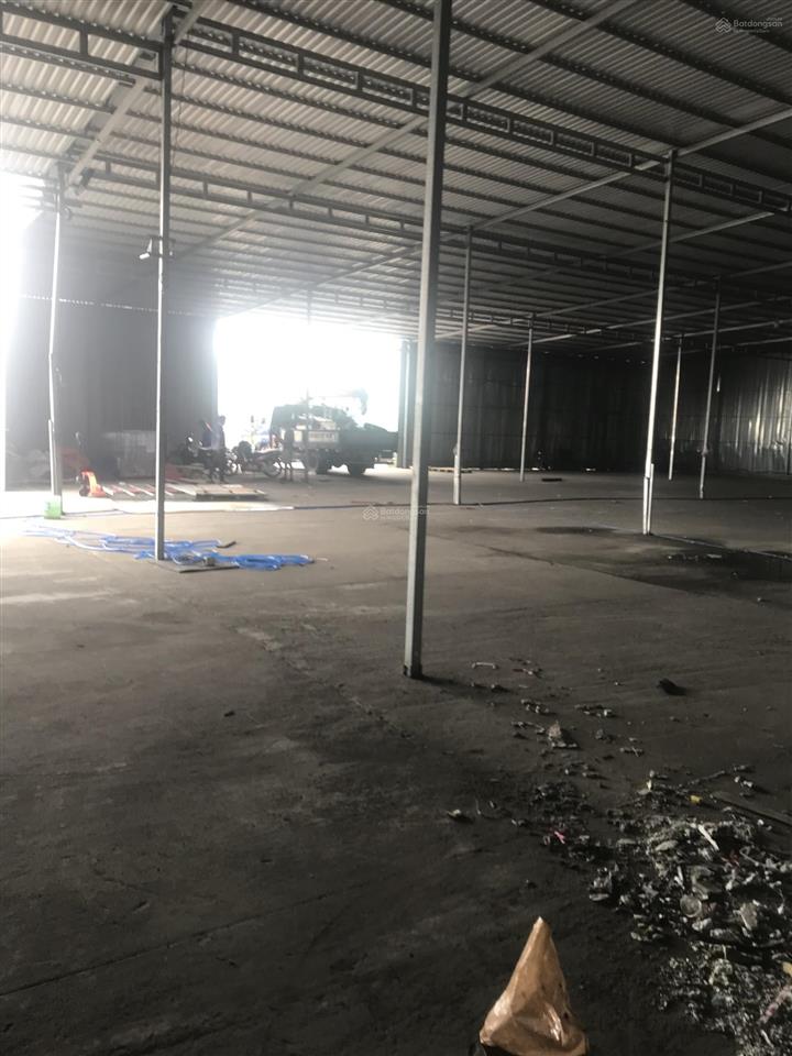 Cho thuê kho xưởng đg số 5 khu công nghiệp vĩnh lộc, bình tân, diện tích 500m2, giá 35 tr chưa vat