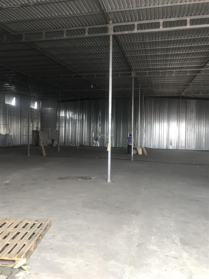 Cho thuê kho xưởng đg số 5 khu công nghiệp vĩnh lộc, bình tân, diện tích 500m2, giá 35 tr chưa vat