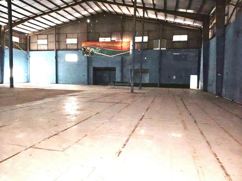 Cho thuê kho xưởng đg tân thới nhất 8 quận 12 dt 2900 m2 giá 170 tr pccc vách tường dg xe công đêm