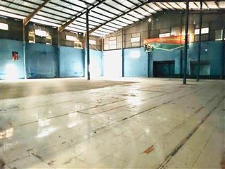 Cho thuê kho xưởng đg tân thới nhất 8 quận 12 dt 2900 m2 giá 170 tr pccc vách tường dg xe công đêm