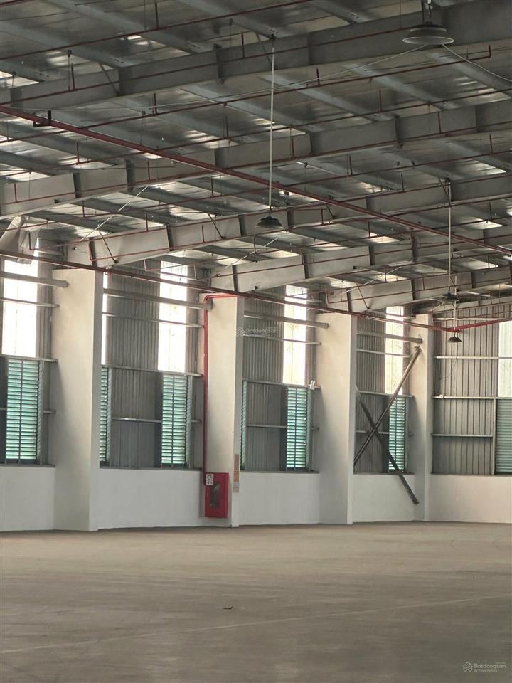 Cho thuê 4000m2 gần công ty samsung đầy đủ pccc