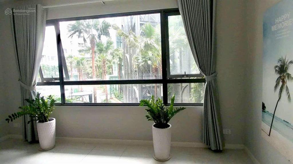 Cho thuê office masteri an phú  dt 40m2 giá 13tr/tháng