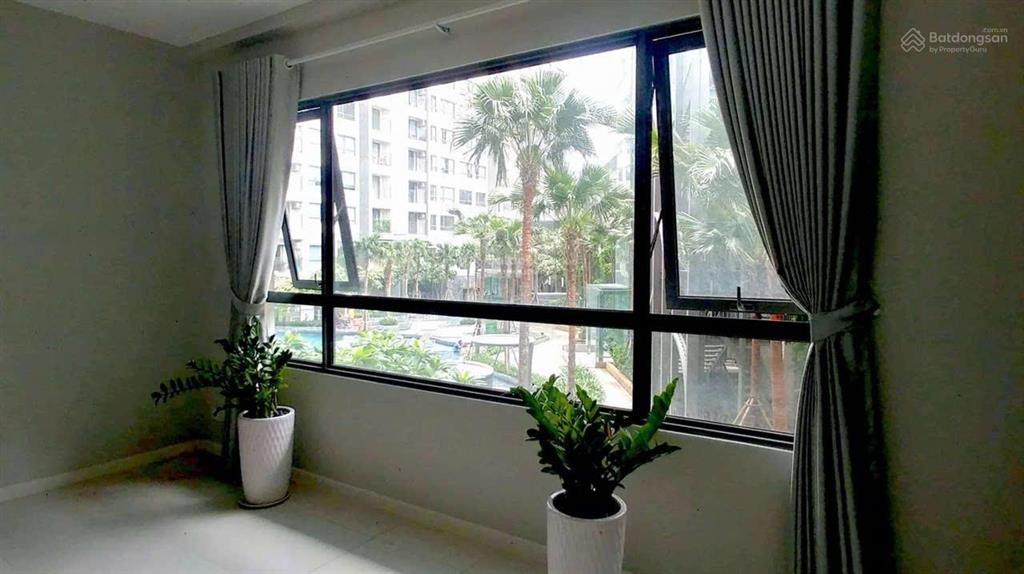 Cho thuê office masteri an phú  dt 40m2 giá 13tr/tháng