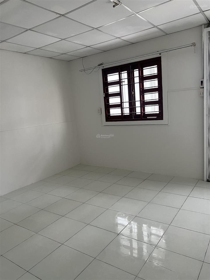 Cho thuê nhà nguyên căn đường đỗ quang đẩu, quận 1