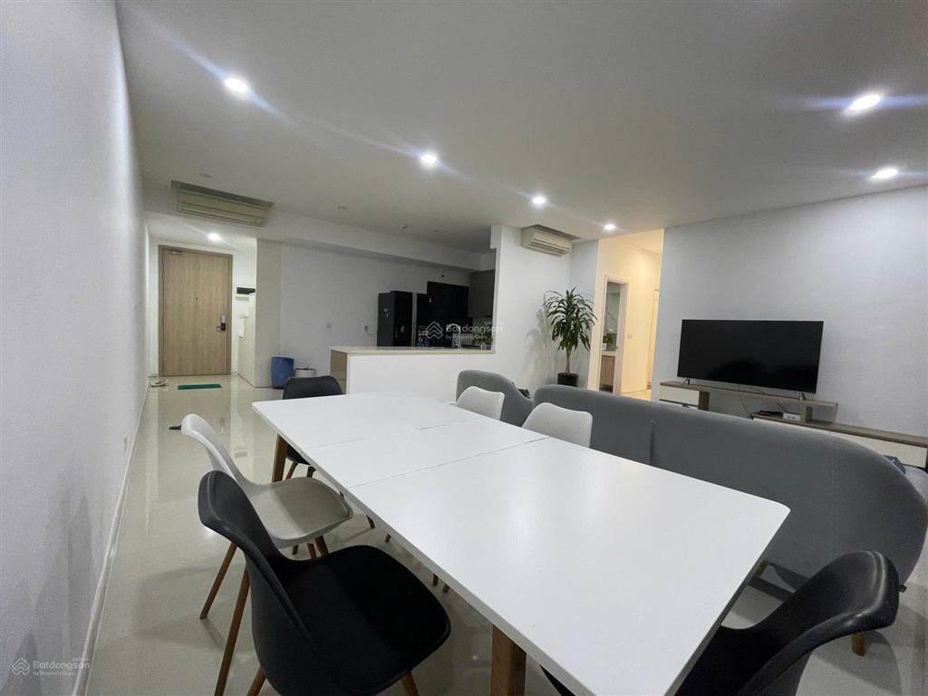 Cho thuê estella heights căn góc 3pn view hồ bơi