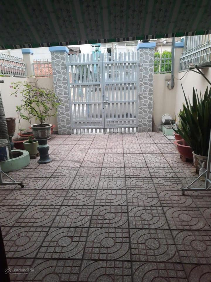 Nhà 1 trệt 1 lầu hxh đường tây hoà, ngang 4,5x 18m giá bán 7tỷ