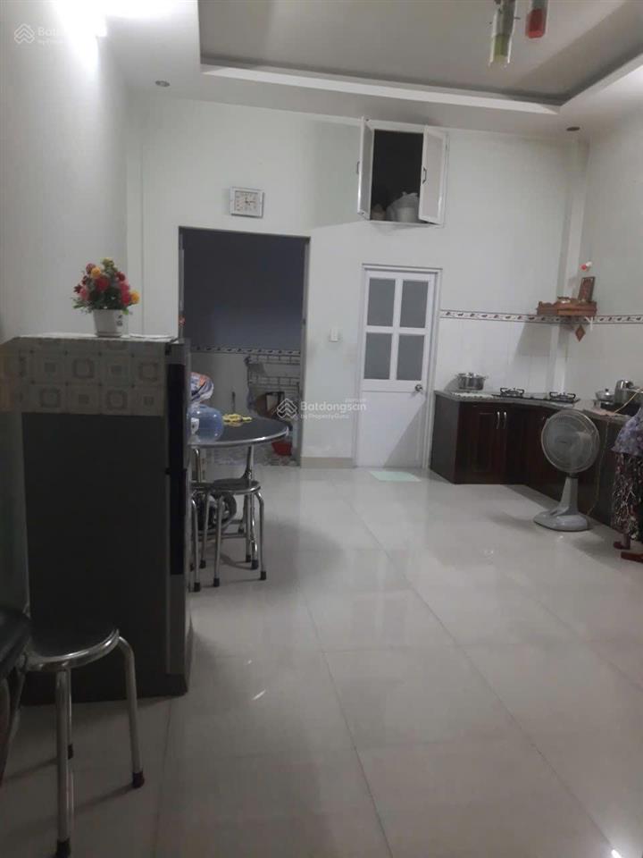 Nhà 1 trệt 1 lầu hxh đường tây hoà, ngang 4,5x 18m giá bán 7tỷ