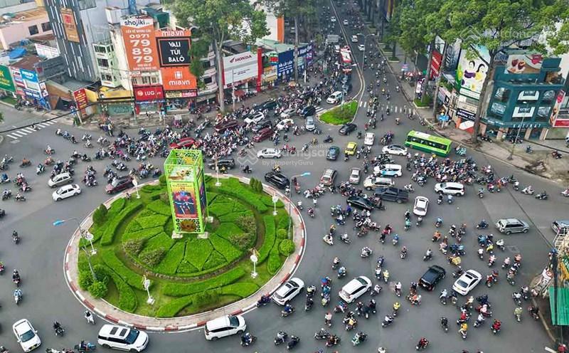Cho thuê căn góc 2 mặt tiền, 4 tầng đường xô viết nghệ tĩnh, ngang 6x9,5m, giá thuê 65tr/tháng