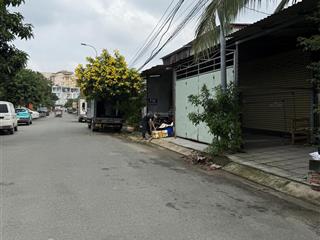 Cho thuê kho, nhà xưởng tại 268, p phước long a, q9, ngang 5x20 giá 10tr/tháng