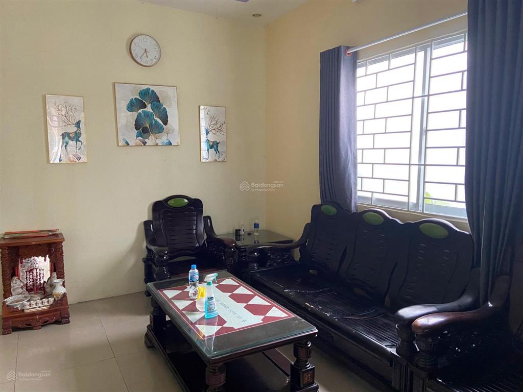Cho thuê nhà nguyên căn hẻm trần thị điệu, 12 triệu, 80m2, 3pn, 2wc, đẹp, nhiều tiện ích