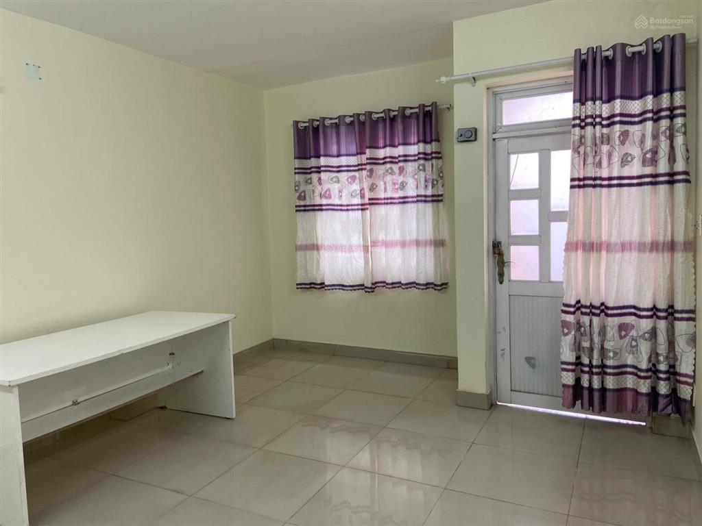 Cho thuê nhà nguyên căn hẻm trần thị điệu, 12 triệu, 80m2, 3pn, 2wc, đẹp, nhiều tiện ích
