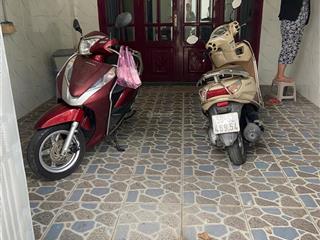 Cho thuê nhà nguyên căn hẻm trần thị điệu, 12 triệu, 80m2, 3pn, 2wc, đẹp, nhiều tiện ích