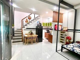 Cho thuê nhà nguyên căn, 1 trệt 1 lầu. 2 pn 2 wc, nhà mới đầy đủ nội thất, 8tr/tháng