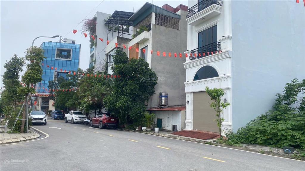 Bán đất khu vườn đào, phúc lộc, đông anh, ô tô tránh vỉa hè kinh doanh. view trung tâm thương mại