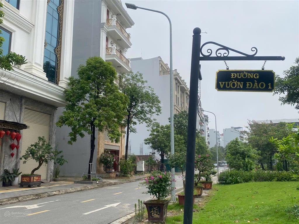 Bán đất khu vườn đào, phúc lộc, đông anh, ô tô tránh vỉa hè kinh doanh. view trung tâm thương mại