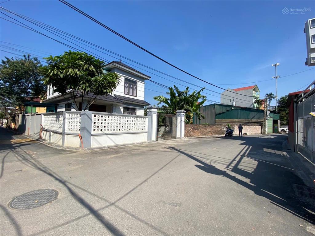 Bác trai hơn 80 tuổi nhờ bán 920m2 đất ông cha để lại, chia tài sản cho các con. tại việt hùng