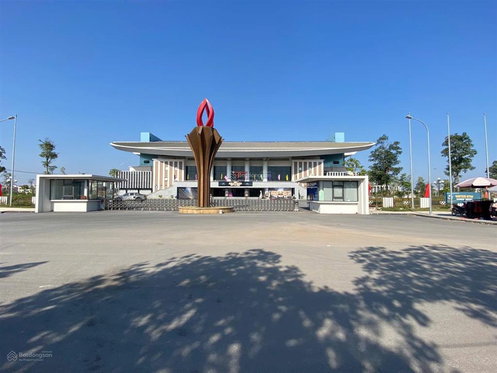 Bán đất giãn dân uy nỗ, đông anh. gần nhà thi đấu đa năng. ô tô tải tránh kinh doanh. giá 11 tỷ