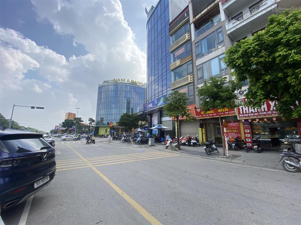 Bán tòa nhà 7 tầng thang máy  tổ 3 mặt phố ql3 đông anh. dòng tiền khủng. vị trí kd đắc địa