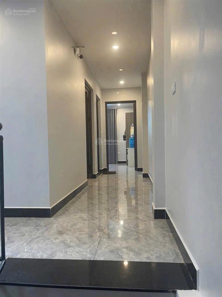 Bán nhà 4 tầng kinh doanh trục chính xóm ngoài uy nỗ, đông anh. giá 8,8 tỷ gần phố cao lỗ