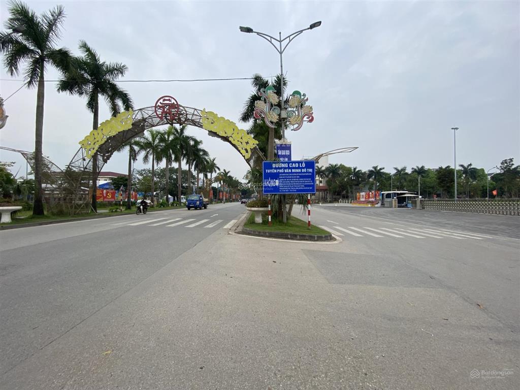 Bán nhà mặt phố cao lỗ, đông anh  giảm sâu còn 15 tỷ, kinh doanh dòng tiền đỉnh