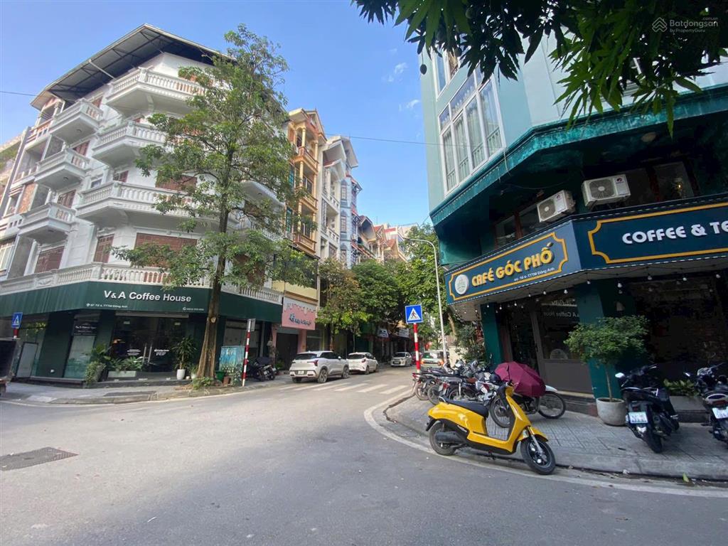 Bán nhà 5 tầng kinh doanh siêu vip tổ 4, thị trấn đông anh. giá 23 tỷ có thương lượng