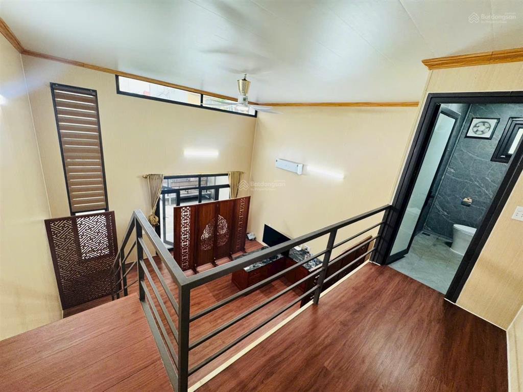 Bán nhà 2 tầng mái thái phong cách trẻ trung hiện đại  ô tô tránh kinh doanh  trung tâm đông anh
