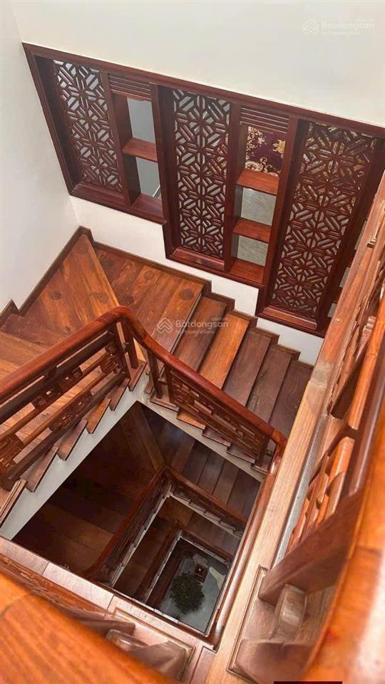 Bán nhà 5 tầng mặt phố cao lỗ, thủ phủ đông anh  mặt phố vỉa hè  siêu mặt tiền giá 210tr/m2