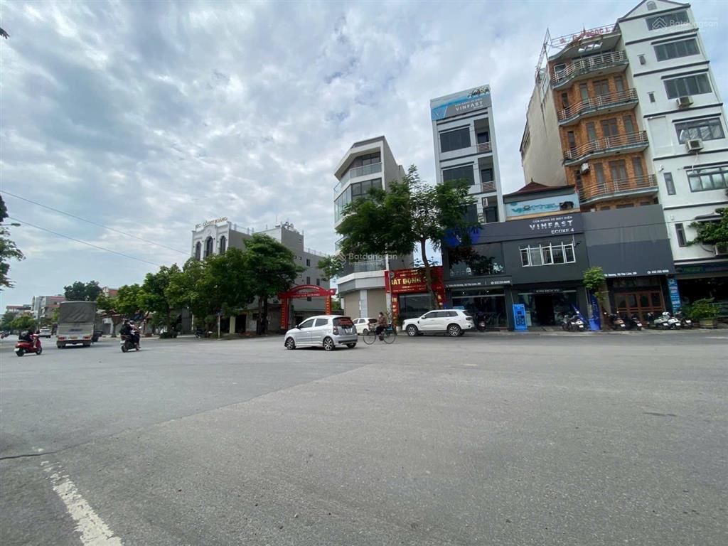 Bán nhà mặt phố kinh doanh trục đường liên hà. view lõi khu đô thị đa mục tiêu thư lâm