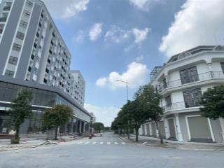 Liền kề 319 uy nỗ, đông anh  giá 9,6 tỷ  view trung tâm thương mại 319  kinh doanh đỉnh