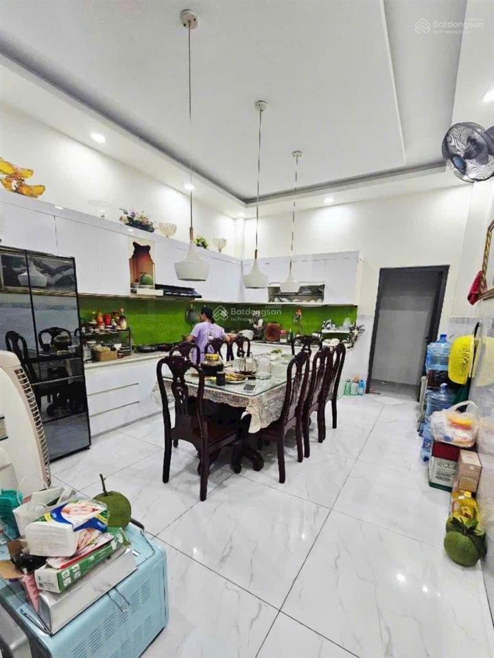 Siêu phẩm  mặt tiền kdoanh  nhà mới đẹp 4 tầng ful nội thất  đường rộng 15m có lề