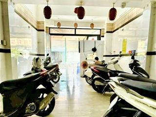 Chdv 4 tầng 11 phòng full nội thất  hđ thuê 35tr/tháng  4*18m  có hệ thống pccc sát mt ni sư