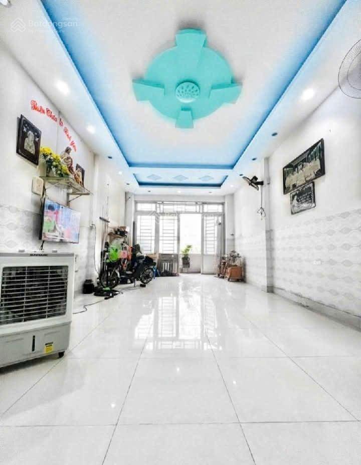 Nguyễn sơn  lũy bán bích  40m2*2tầng  hẻm 4m thông  4.5t tl mạnh