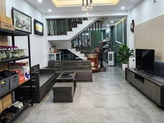 Giảm mạnh còn 8 tỷ. ô tô tránh  4 tầng btct  4*18  kề độc lập  gò dầu  5pn khép kín
