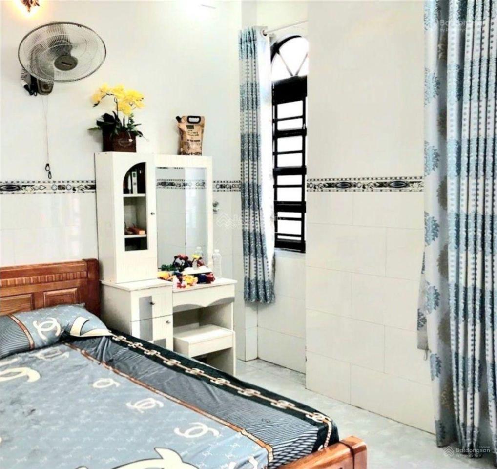 Lê thúc hoạch nối dài  hẻm nhựa 8m thông  nhà mới đẹp 3 tầng 4pn