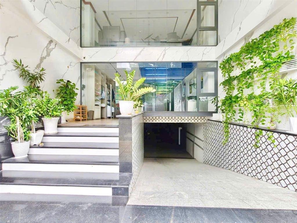 Bán tòa nhà 7 tầng có hầm khu họ lê 190m2 chỉ hơn 20 tỷ