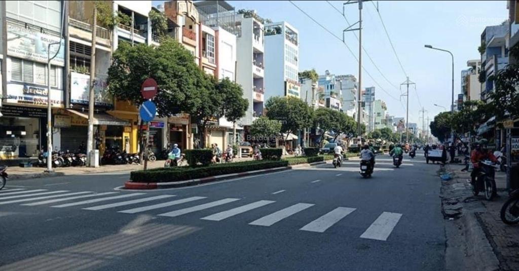 Mặt tiền đẹp đã hiếm 160m2 chưa qua đầu tư, còn nguyên dư địa để tạo nên một tài sản xứng tầm